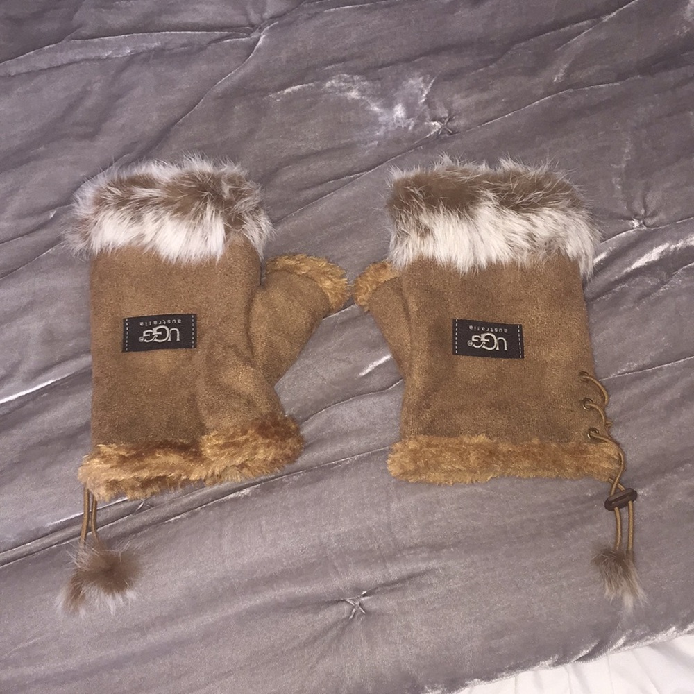 Fingerless Ugg Gloves